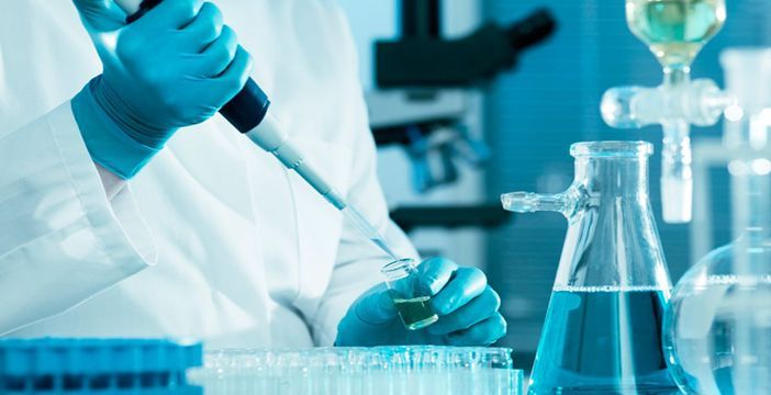 Solvay renueva con la UC su acuerdo de colaboración para el desarrollo de actuaciones conjuntas en I+D+i