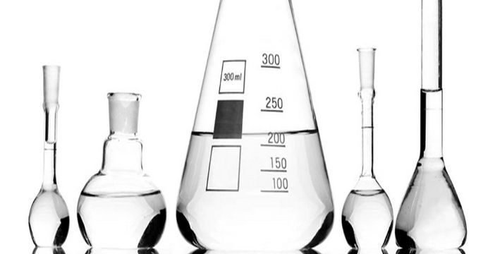 Celanese anuncia subidas de 70 €/Tm. para el acetato de etilo y de 50 €/Tm. para el ácido acético