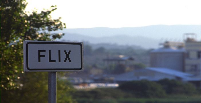 Ercros prorroga el contrato para buscar inversores en Flix