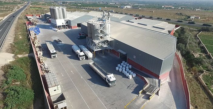 Quimialmel alcanza un acuerdo con Xingfa para la comercialización en exclusiva de la línea de fosfatos para alimentación humana