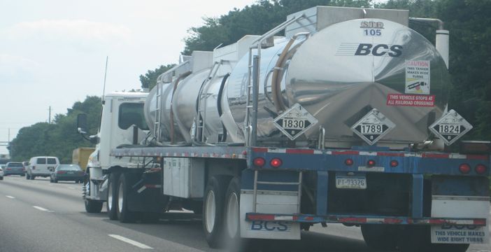 La disminución del consumo de ácido clorhídrico motiva la aparición de ofertas puntuales en el mercado ibérico