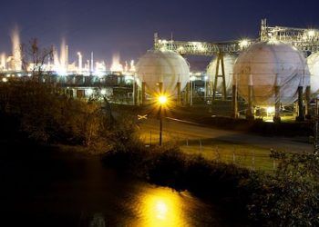 El precio del ácido acético no sufre cambios en diciembre aunque Celanese ya ha anunciado una revisión al alza